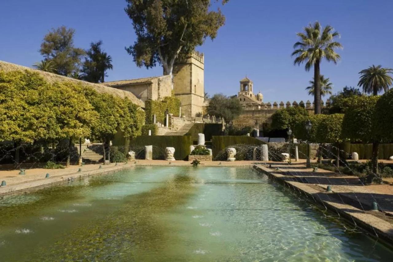 P Los Encantos De Almavir Cordoba Exterior photo